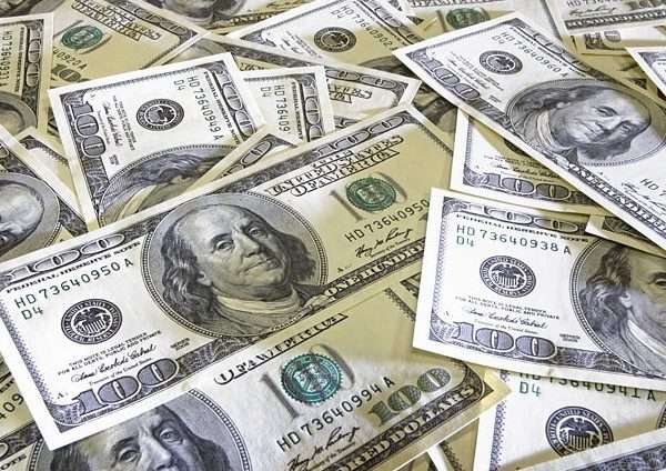 kakie dollary nelzya prodat v rossii rasskazali eksperty