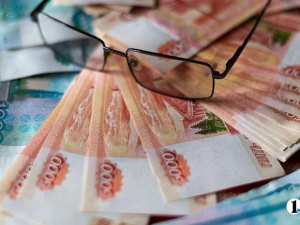 otdyhaem v mae skolko vyhodnyh i kak oni povliyajut na zarplatu