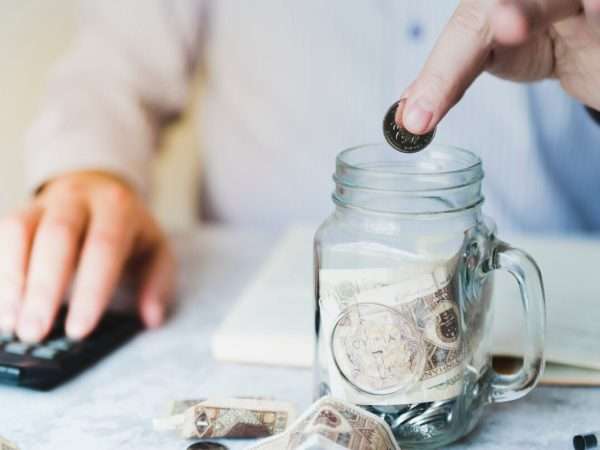 rossiyane pozhalovalis na padenie dohodov iz za rosta dollara