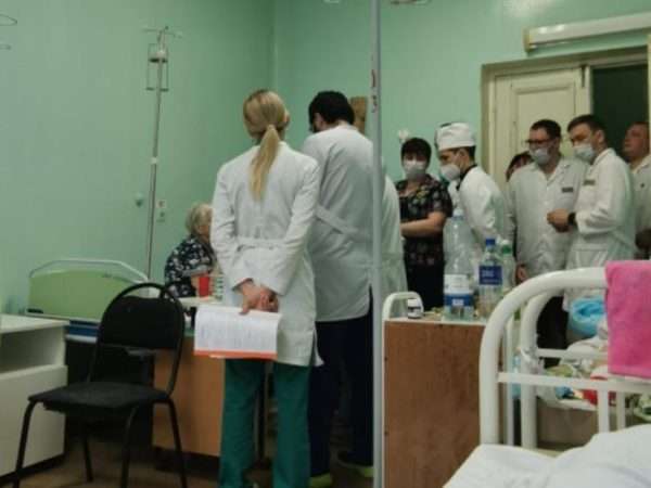 vracham i medsestram poobeshhali povysit edinovremennye vyplaty kakie i na skolko