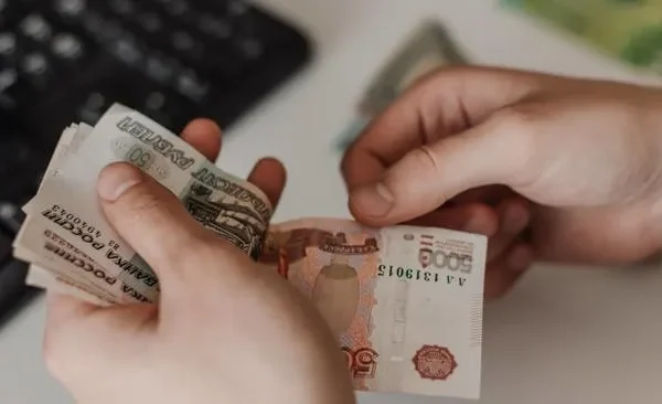 kak vzyat otpusk v ijune 2025 goda i ne poteryat v zarplate poyasnil jurist