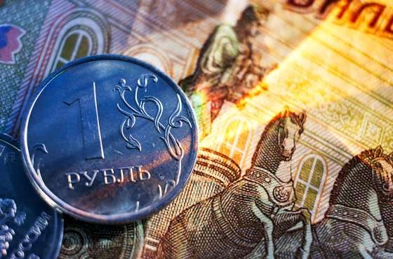 Банки России принялись избавляться от долларов и евро на счетах: в чем дело? 1 banki rossii prinyalis izbavlyatsya ot dollarov i evro na schetah v chem delo